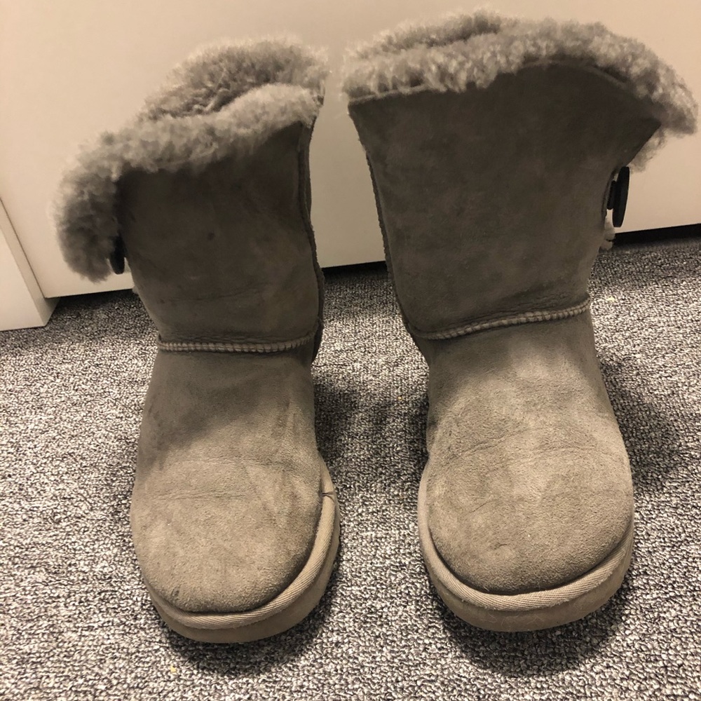 Grey Uggs
